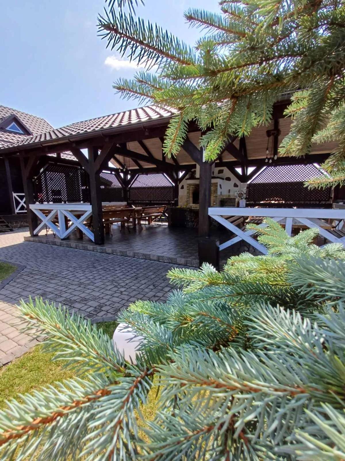Ostrivky Hotel Svityaz' Exterior photo