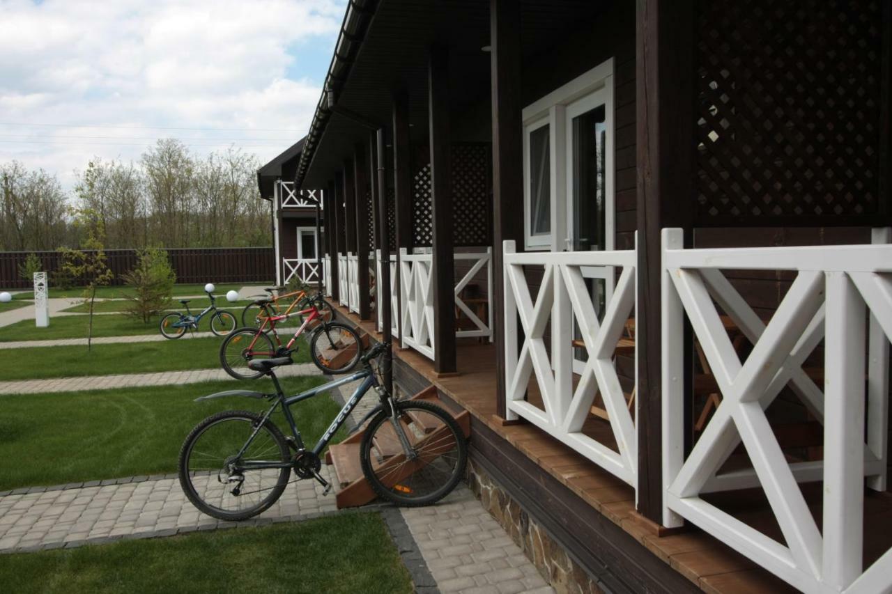 Ostrivky Hotel Svityaz' Exterior photo